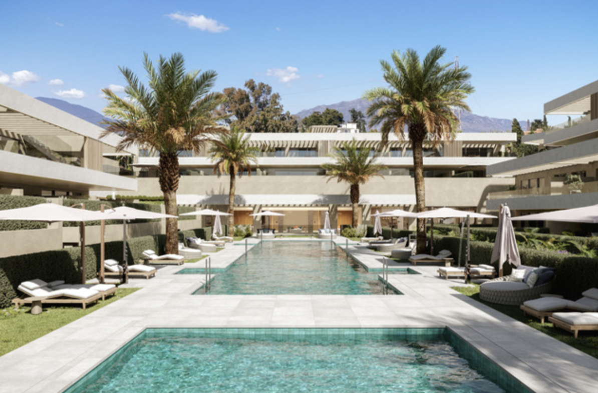 Exclusive Opportunity in the New Golden Mile, Estepona — view 2
